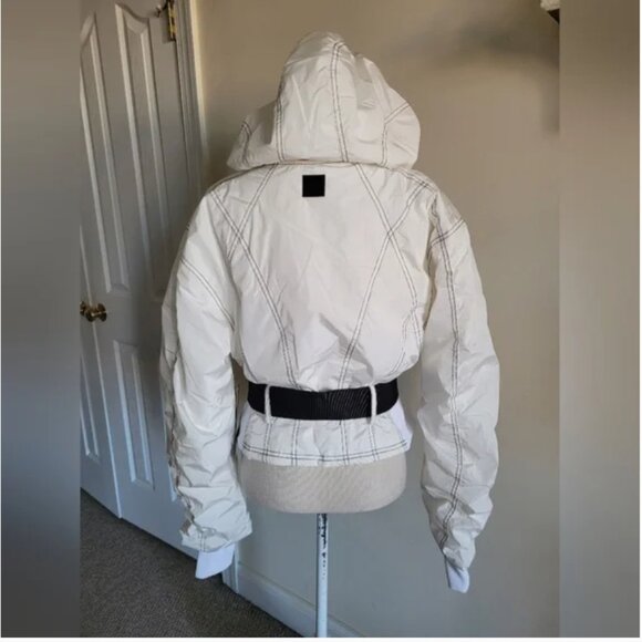 Free People NWT Movement Snow White Powder Vixen Ski Jacket size S - Picture 3 of 9